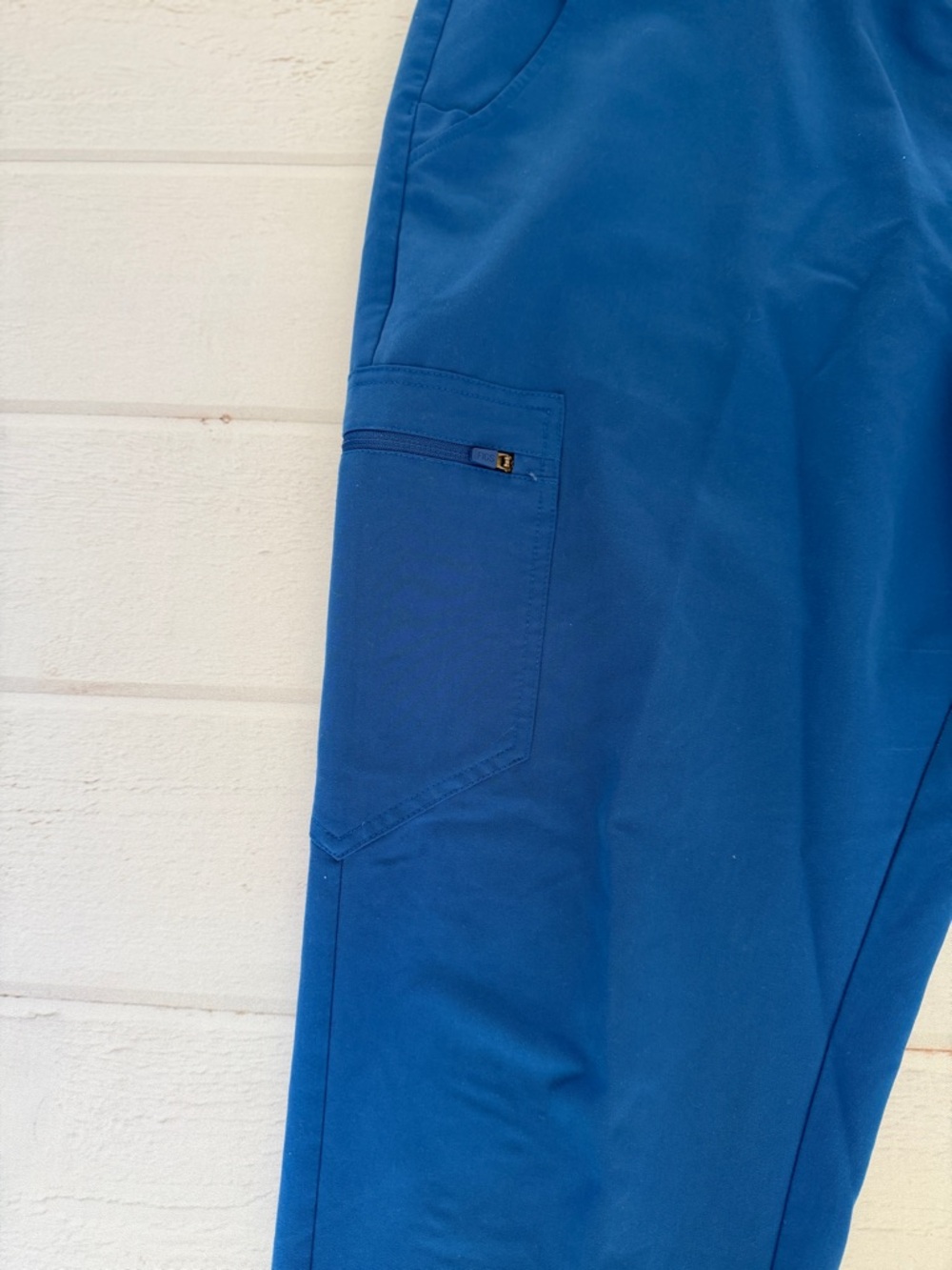 FIGS Technical Zamora Jogger Scrub Pants Women’s XL Royal Blue — Bundle of 2 - Picture 5 of 14